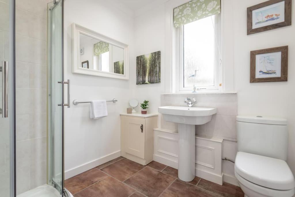 Heather Cottage, 2 Bedroom In 크리프 외부 사진
